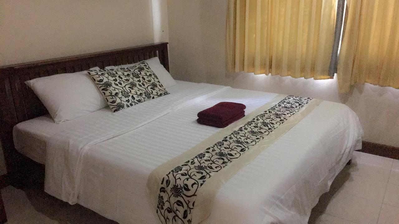 Same Same Guesthouse Patong Exterior foto